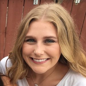 Meet your Posher, Grace